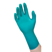 Gants jetables r&eacute;sistants aux produits chimiques 93-260, T-petit, N&eacute;opr&egrave;ne/Nitrile, 7,8 mils, Sans poudre, Vert Les Fournitures Industrielles Méga