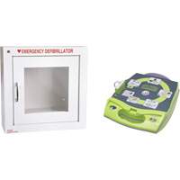 D&eacute;fibrillateur enti&egrave;rement automatis&eacute; AED Plus en anglais avec armoire murale munie d'une alarme, Automatique, Anglais, Classe 4 Les Fournitures Industrielles Méga