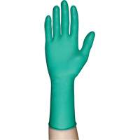 Gants jetables s&eacute;rie 93-287, Petit, Nitrile, 8,7 mils, Sans poudre, Vert Les Fournitures Industrielles Méga