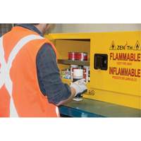 Flammable Storage Cabinet, 12 gal., 2 Door, 43" W x 18" H x 18" D Les Fournitures Industrielles Méga