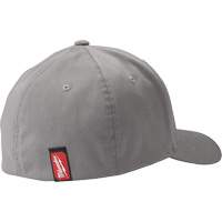 Casquette ajust&eacute;e Flexfit - petit/moyen, Gris, Poly-coton Les Fournitures Industrielles Méga