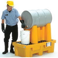 Syst&egrave;me de confinement Ultra-Drum pour 1 baril avec drain, 52" lo x 29" la x 49,5" ha, 750 gal. US Capacit&eacute; Les Fournitures Industrielles Méga