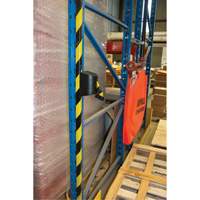 Magnetic Wall Mount Barrier with Magnetic Tape, Plastic, Magnetic Mount, 15', Black and Yellow Tape Les Fournitures Industrielles Méga