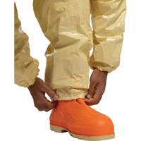 Tychem&reg; 6000 SFR Coverall, Size Small, Khaki Les Fournitures Industrielles Méga