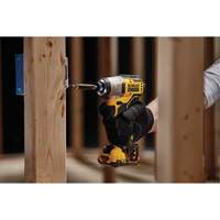 Xtreme Brushless Impact Driver Kit, 1/4", 1450 in-lbs Max. Torque, 12 V, Lithium-Ion Les Fournitures Industrielles Méga