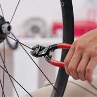 CoBolt&reg; High Leverage Compact Bolt Cutters, 8" L, Center Cut Les Fournitures Industrielles Méga