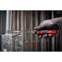 Tournevis &agrave; cliquet 14-en-1 &agrave; embouts multiples avec porte-embout de 1/4", 10-11/100" lo, Prise Coussin&eacute;e Les Fournitures Industrielles Méga