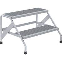 Escabeau en aluminium, 2 marche(s), 32-13/16" la x 24-9/16" lo x 20" h, Capacit&eacute; 500 lb Les Fournitures Industrielles Méga