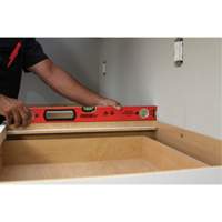 Heavy Duty Level, Box, 24" L, Aluminum, Non-Magnetic Les Fournitures Industrielles Méga