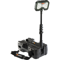 9490 Remote Area Lighting Systems, LED, 53.3 W, 6000 Lumens, Plastic Housing Les Fournitures Industrielles Méga