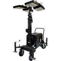 Tour d'&eacute;clairage avec quatre lampes DEL Beacon, Diesel/&eacute;lectrique, 800 Watts, 120 000 Lumens, Hauteur de 17' Les Fournitures Industrielles Méga