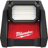 M18 Rover Dual Power Flood Light, LED, 2000/4000/1200 Lumens, Plastic Housing Les Fournitures Industrielles Méga