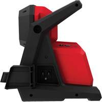 M18 Rover Dual Power Flood Light, LED, 2000/4000/1200 Lumens, Plastic Housing Les Fournitures Industrielles Méga