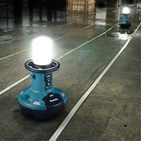 Lampe de chantier &agrave; DEL auto-redressante 40Vmax XGT (outil seulement)?, DEL, 5500 lumens Les Fournitures Industrielles Méga